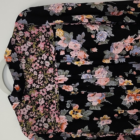 Free People Hold On To Me black floral mixed media button-down blouse Size XS - Picture 14 of 16